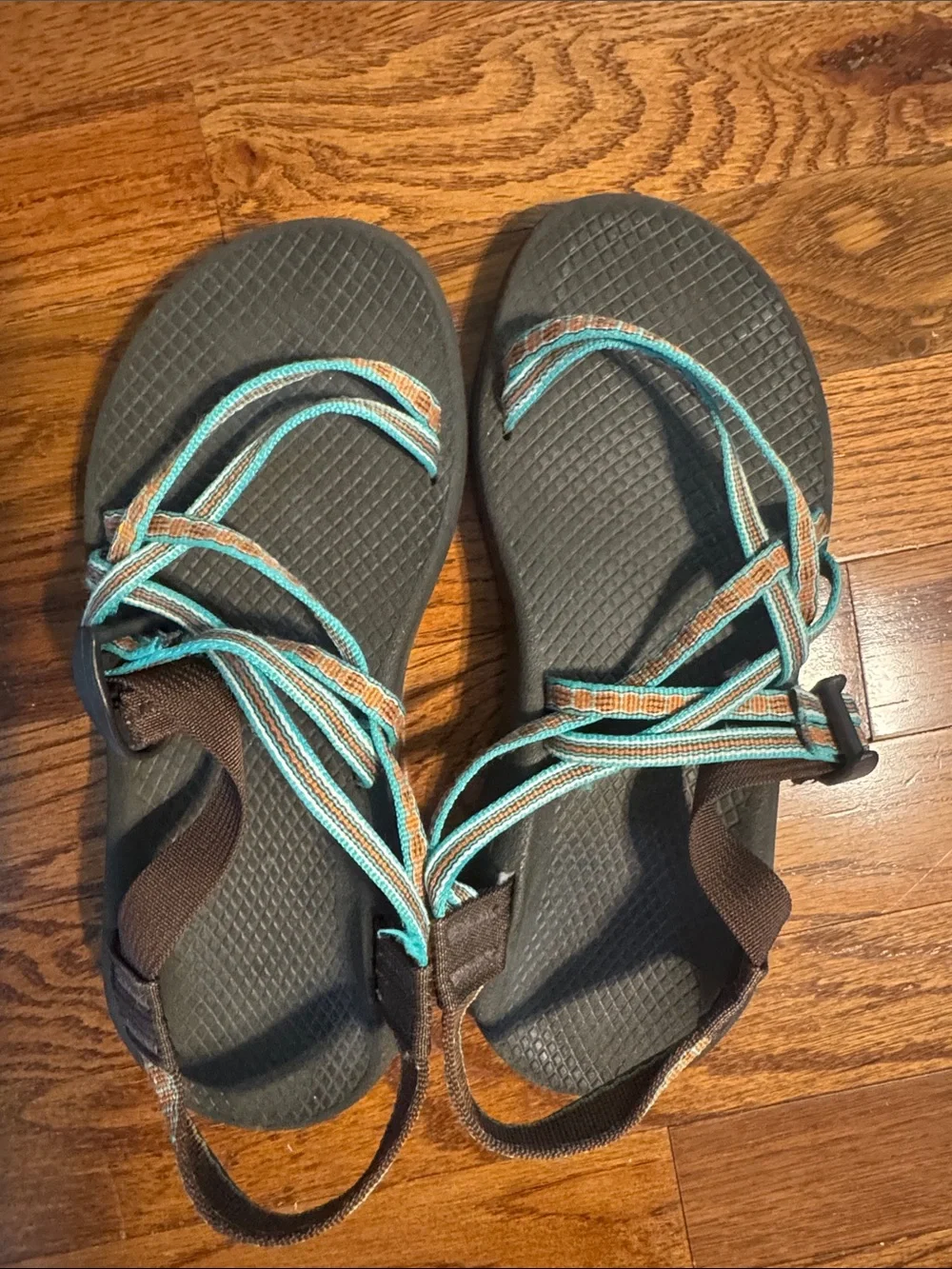 Kids sandals
